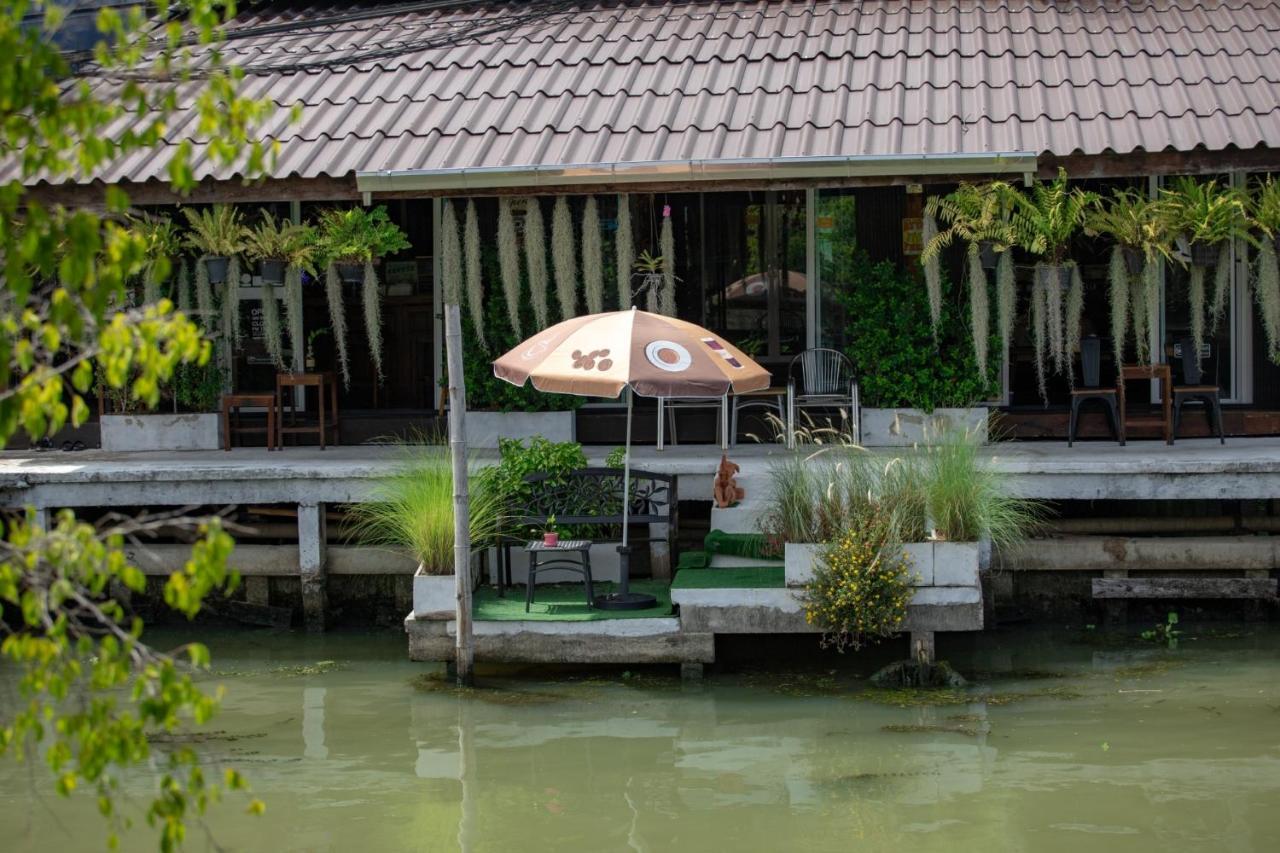 Reuan Vilawan Ratchaburi Exterior foto