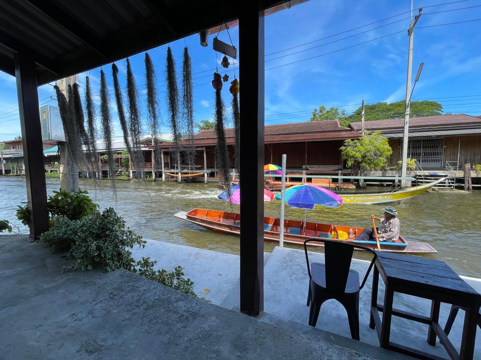 Reuan Vilawan Ratchaburi Exterior foto
